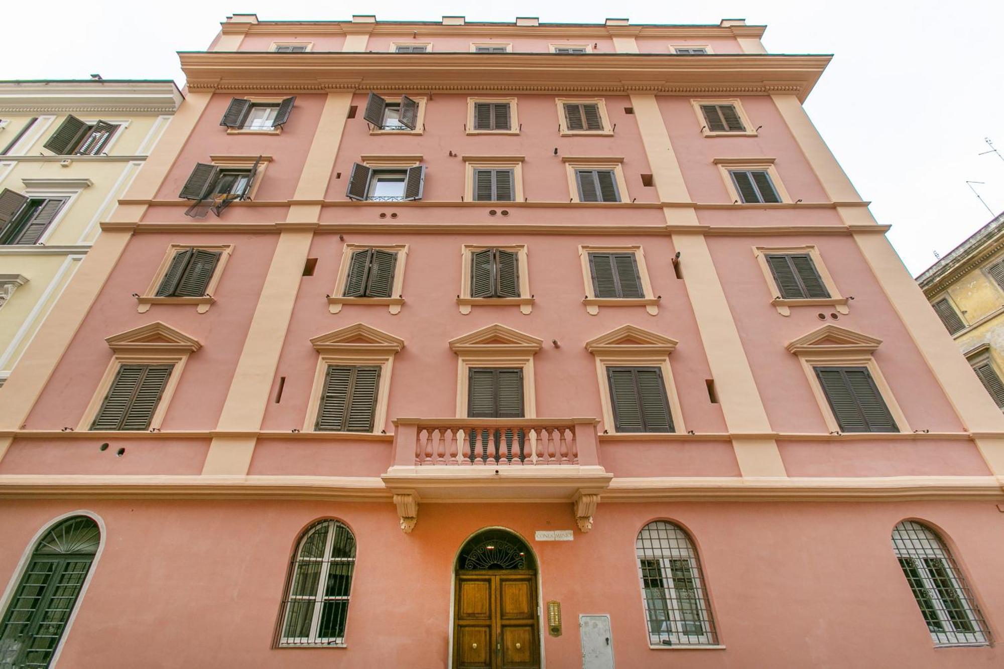 Wwb Colosseo روما المظهر الخارجي الصورة